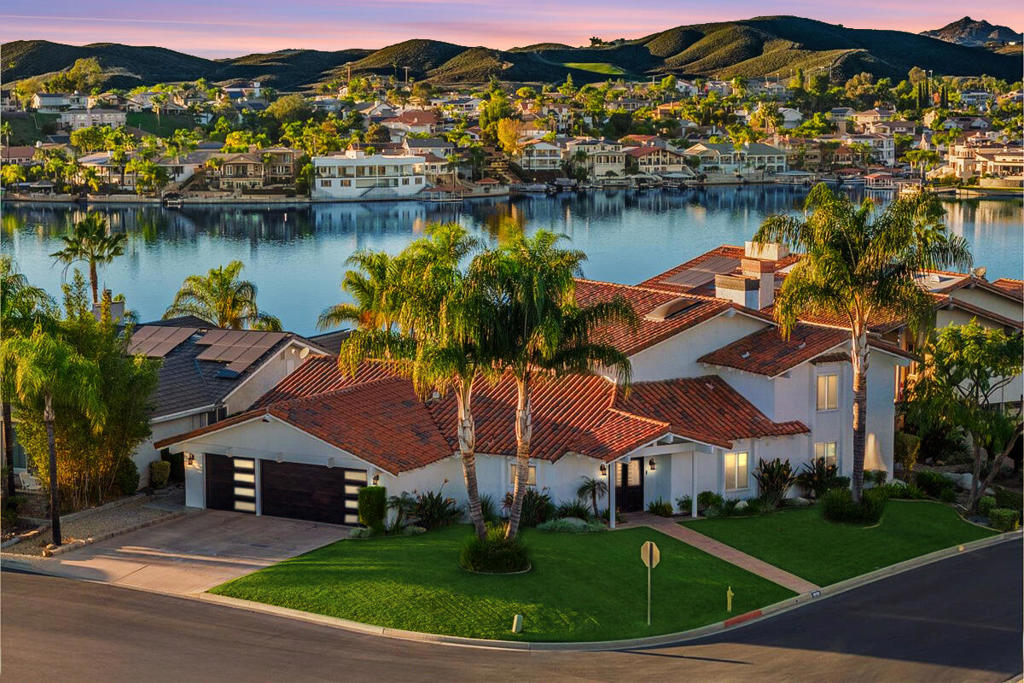 29795 Eagle Point Drive
