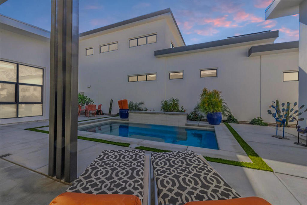 151 Holliday Way