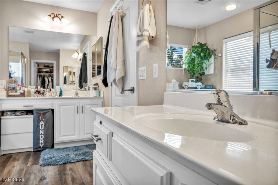 9106 Vintage Wine Avenue