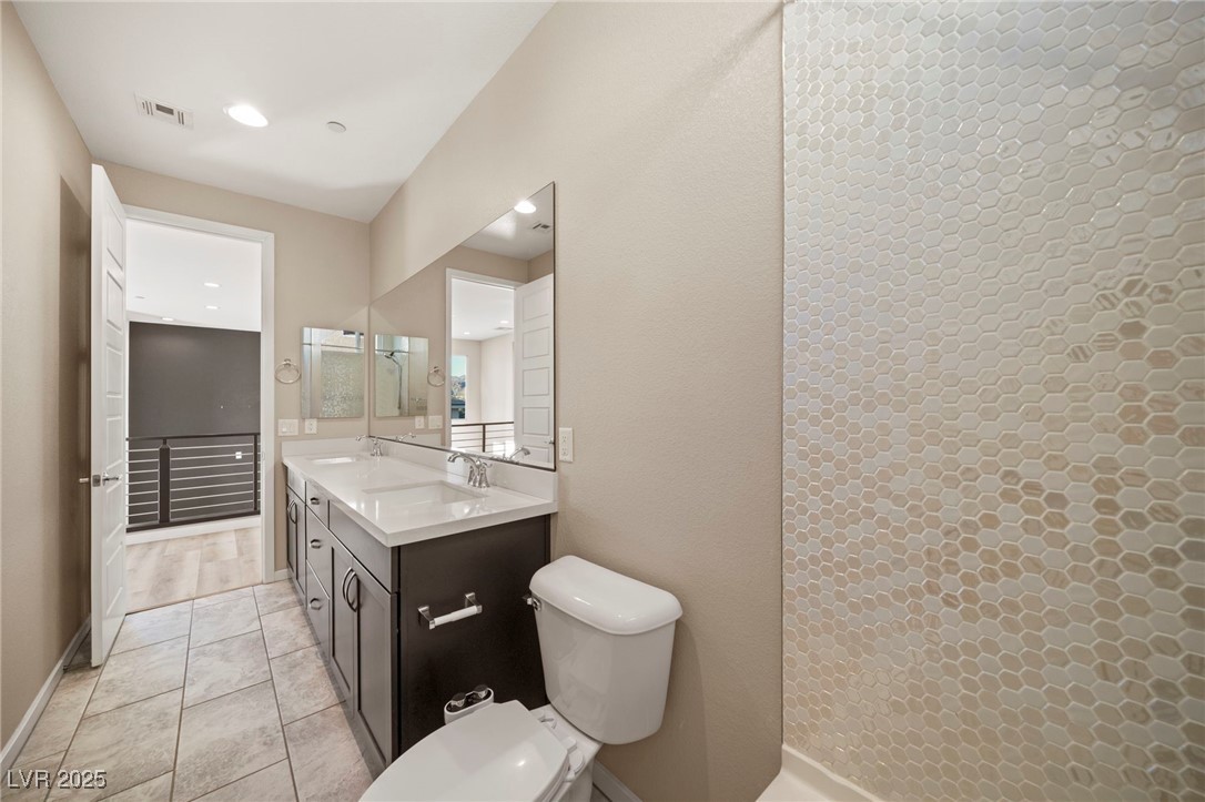 19 Hilltop Crest Street