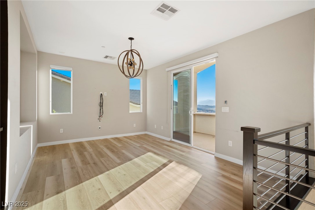 19 Hilltop Crest Street