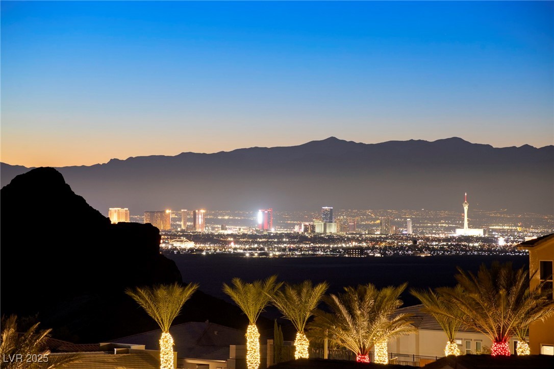 19 Hilltop Crest Street