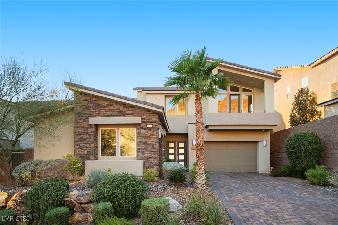 19 Hilltop Crest Street