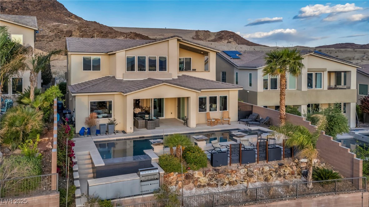 19 Hilltop Crest Street
