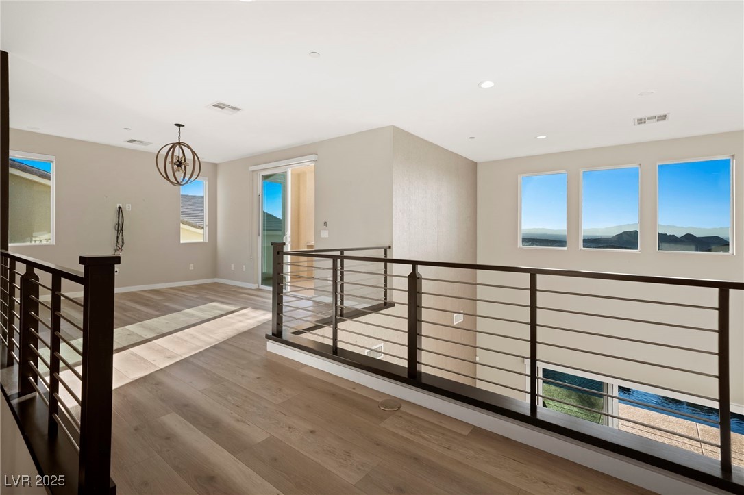 19 Hilltop Crest Street