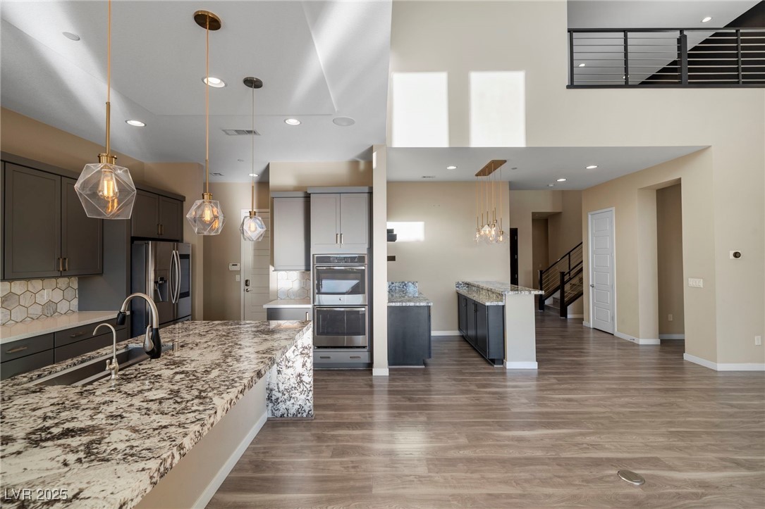 19 Hilltop Crest Street