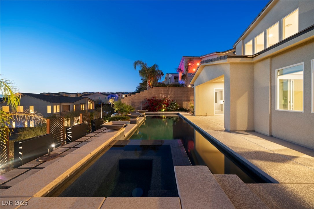 19 Hilltop Crest Street