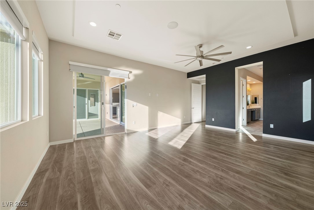 19 Hilltop Crest Street