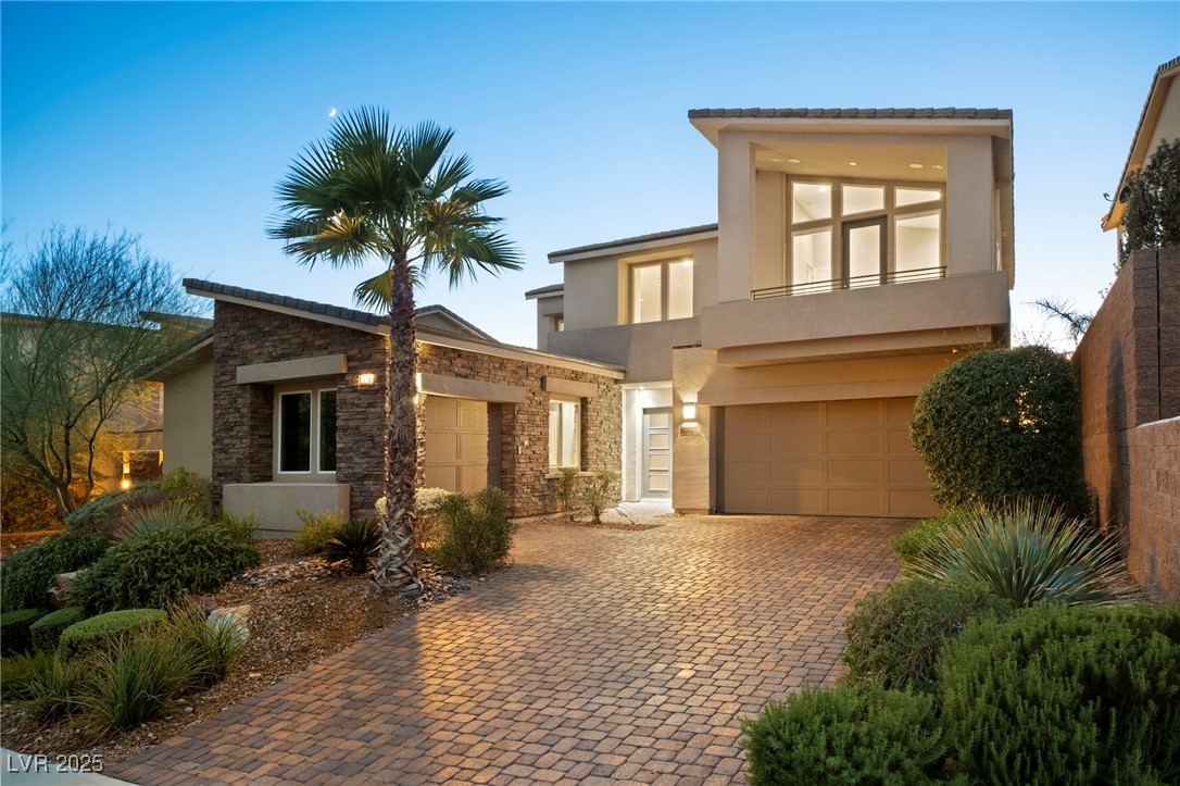 19 Hilltop Crest Street