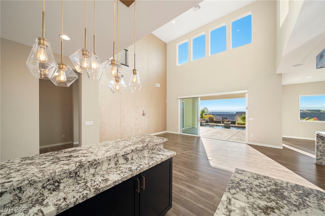 19 Hilltop Crest Street