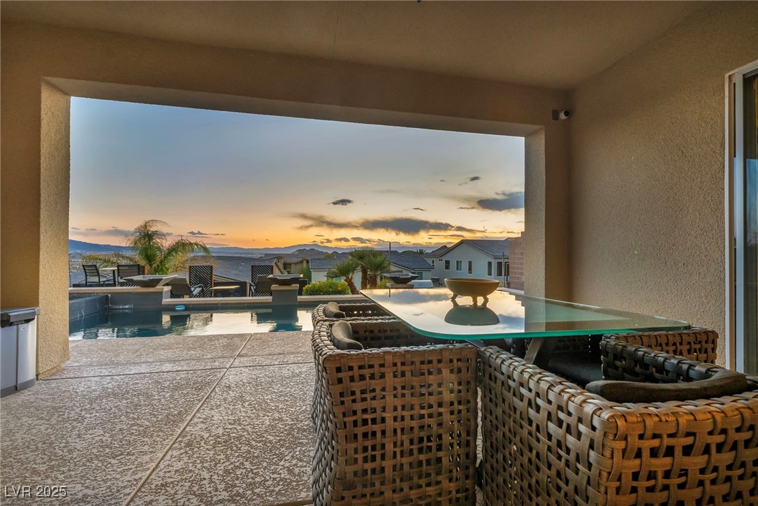 19 Hilltop Crest Street