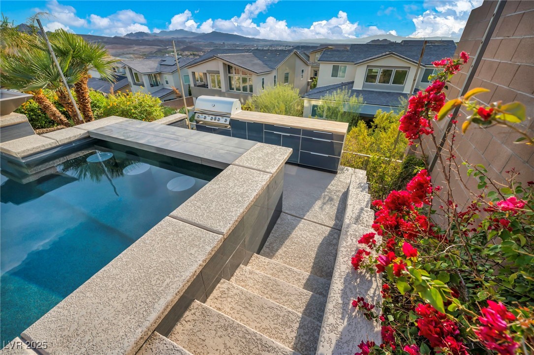 19 Hilltop Crest Street