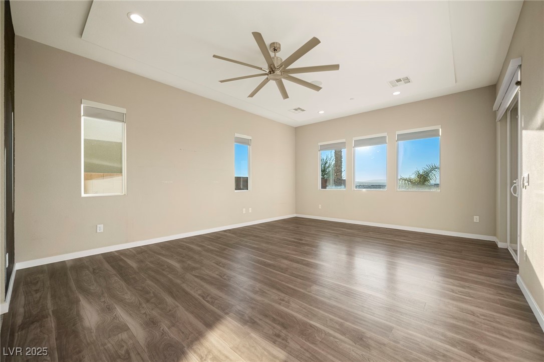 19 Hilltop Crest Street