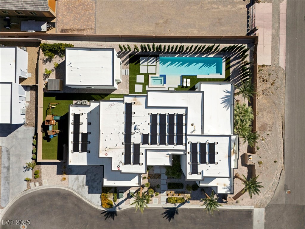 9760 Solar Avenue