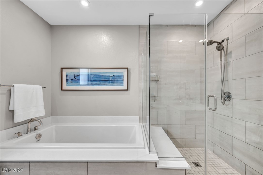 9743 Starlight Ridge Avenue