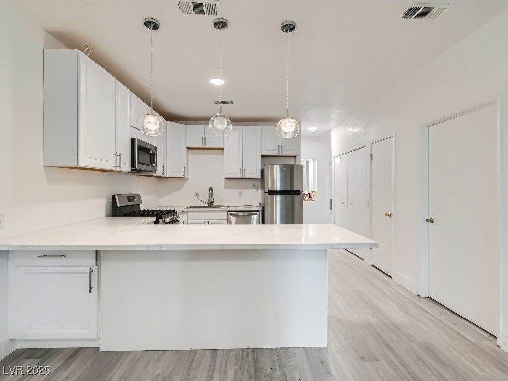 5415 West Harmon Avenue 1074