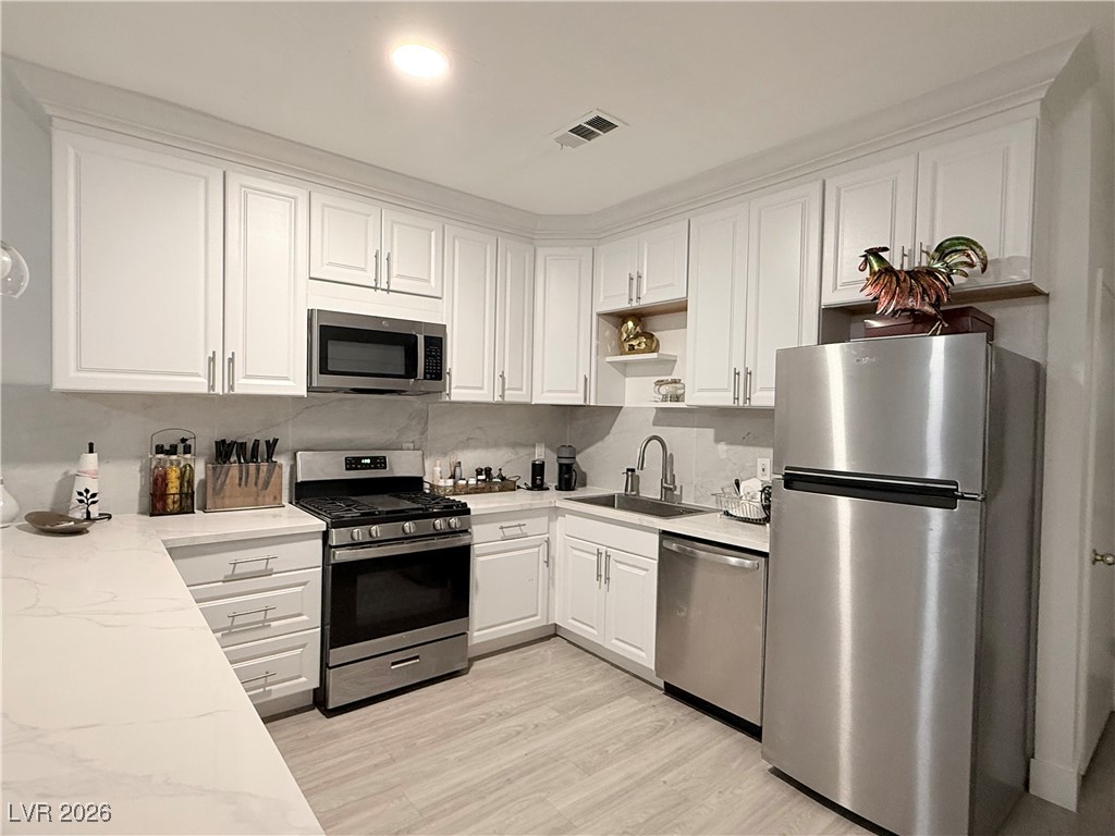 5415 West Harmon Avenue 1074