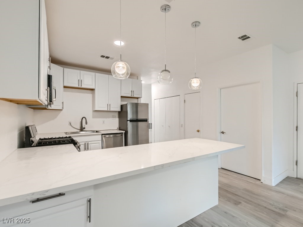 5415 West Harmon Avenue 1074