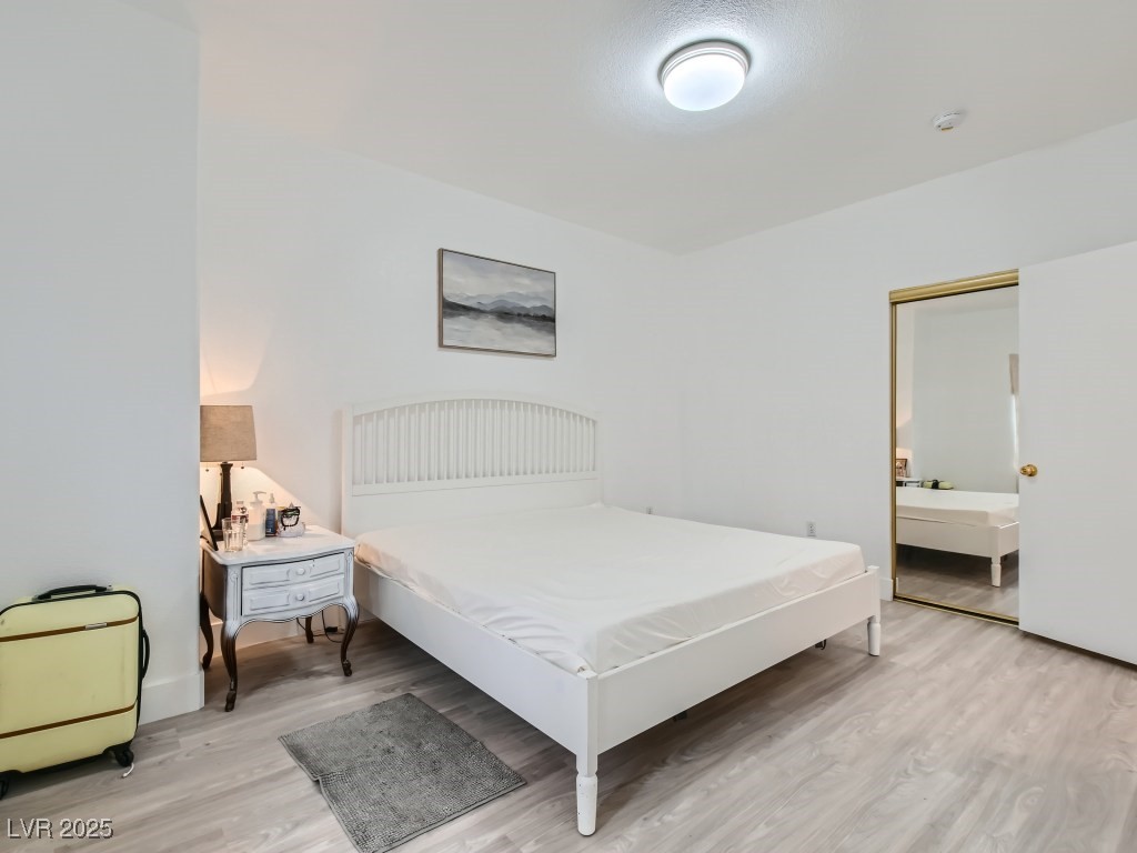 5415 West Harmon Avenue 1074