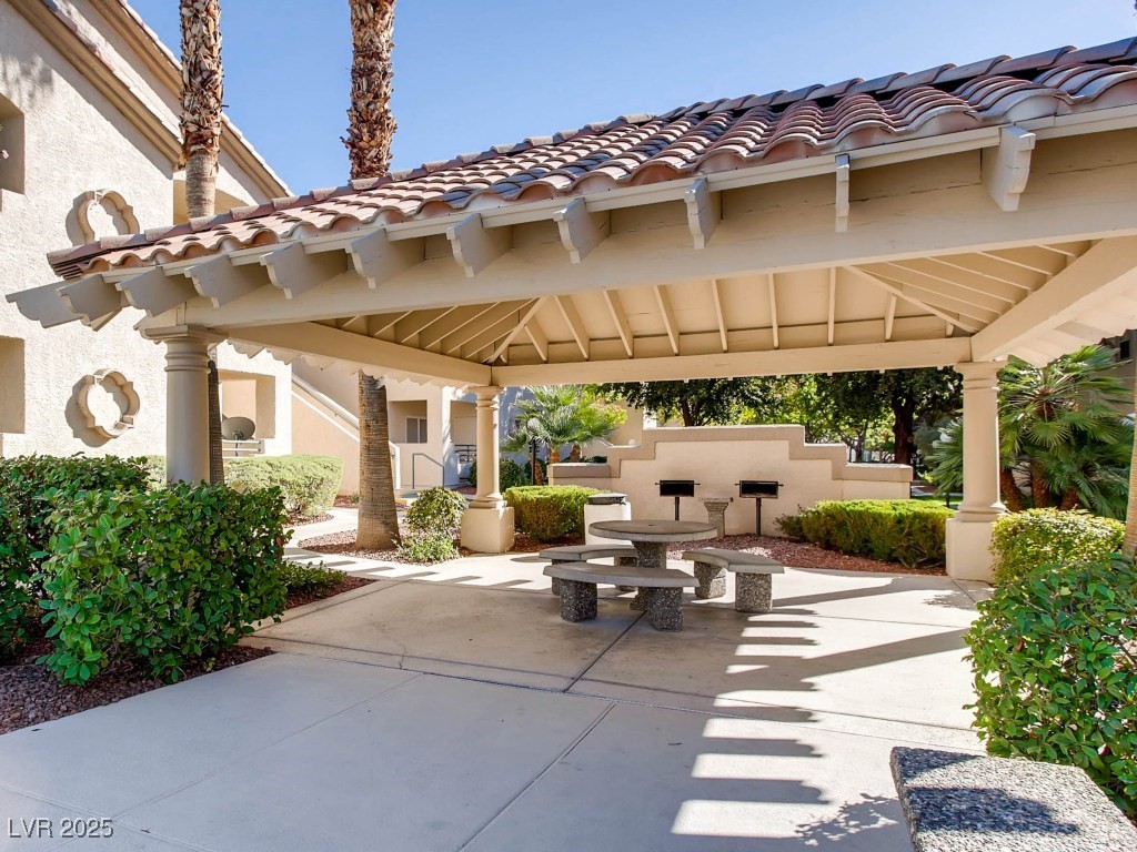 5415 West Harmon Avenue 1074