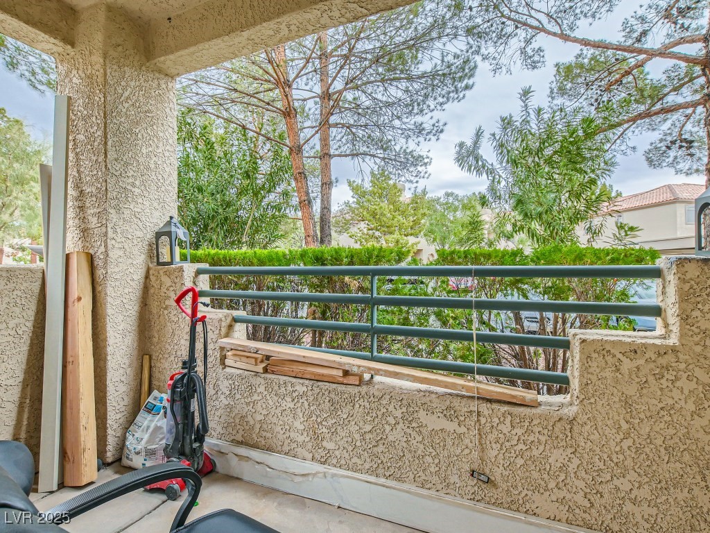 5415 West Harmon Avenue 1074