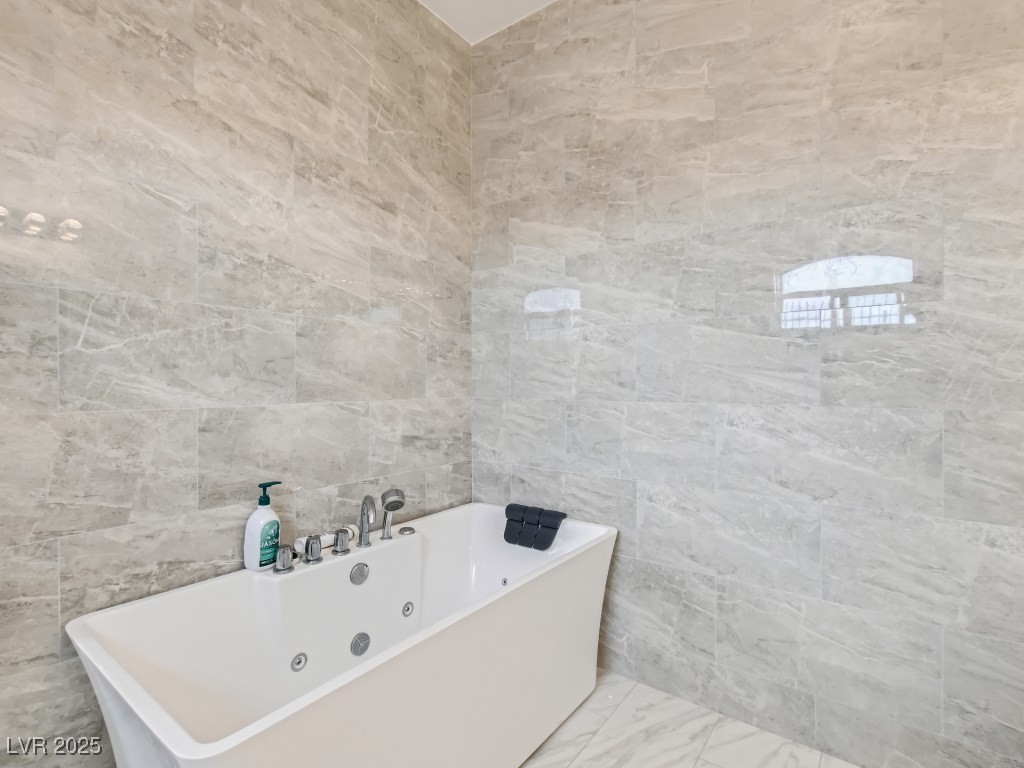 5415 West Harmon Avenue 1074