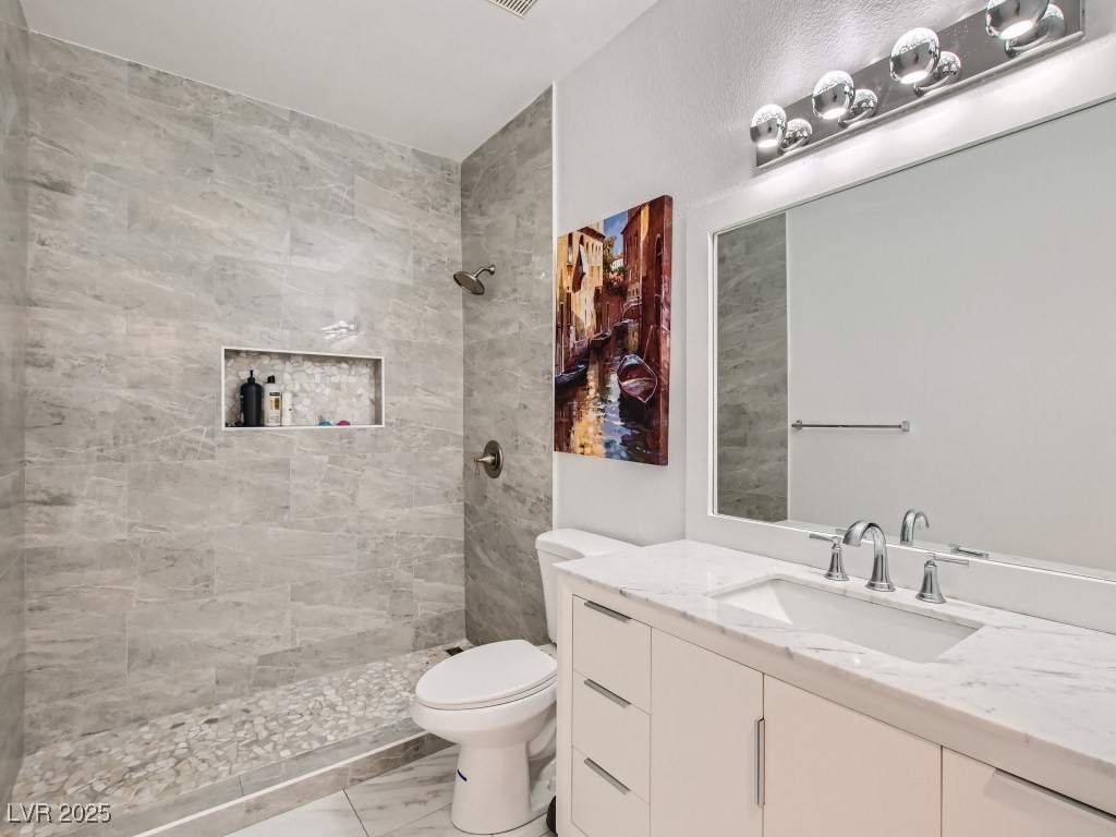 5415 West Harmon Avenue 1074