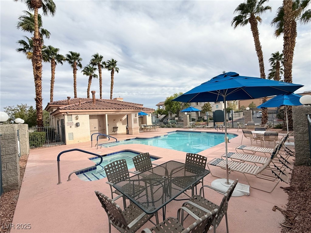 2117 Echo Bay Street 204