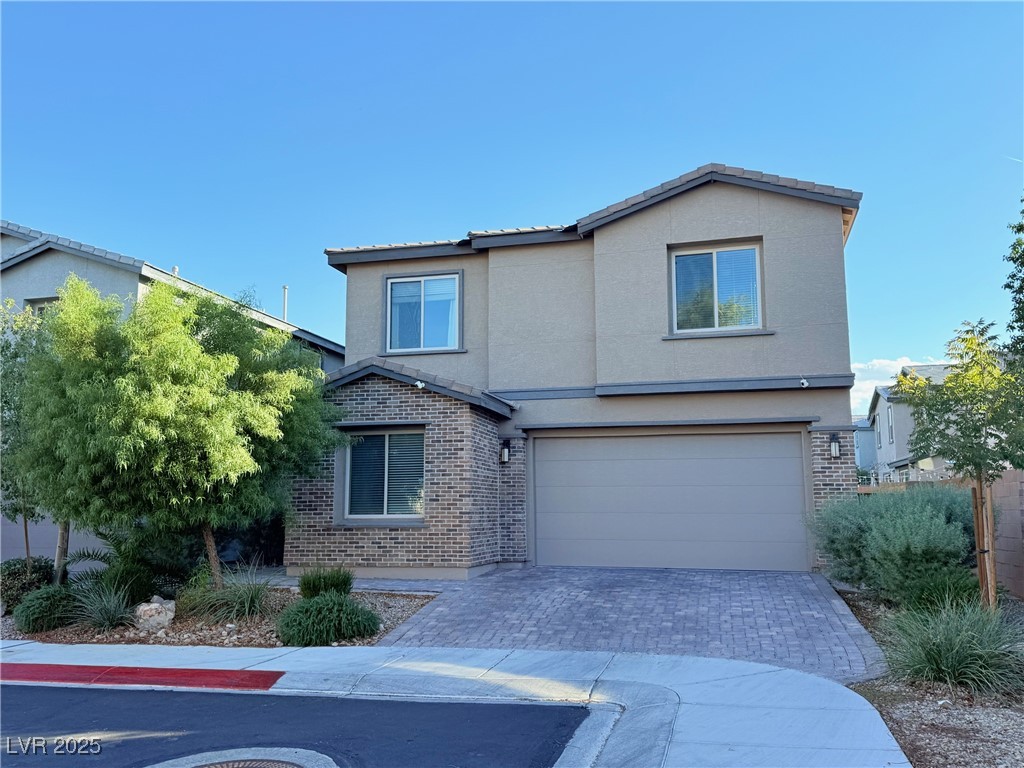 3195 Hazy Hills Avenue