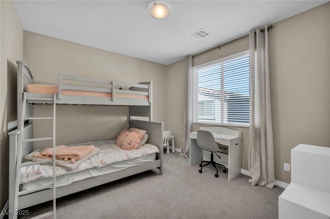 3195 Hazy Hills Avenue