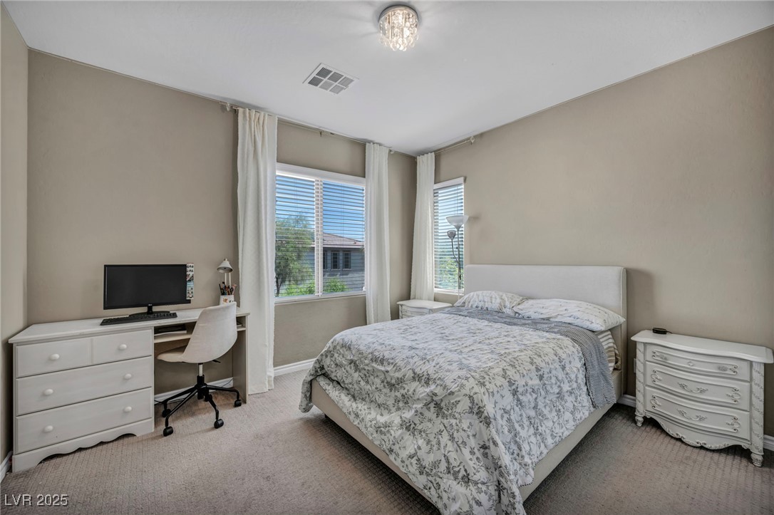 3195 Hazy Hills Avenue