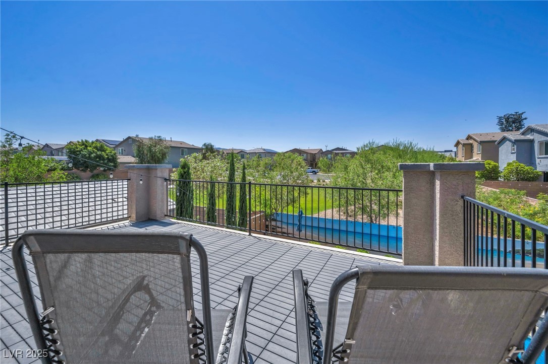 3195 Hazy Hills Avenue