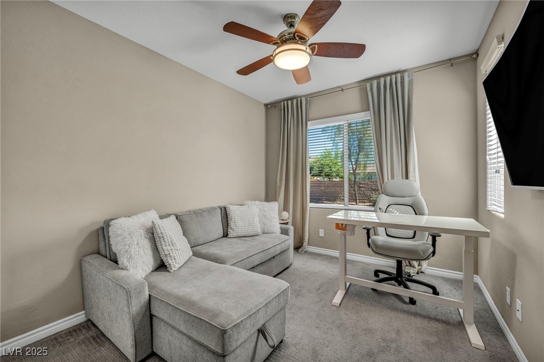 3195 Hazy Hills Avenue