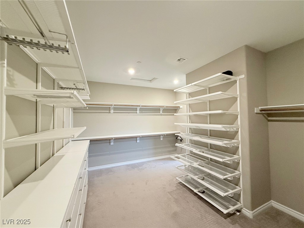 3195 Hazy Hills Avenue