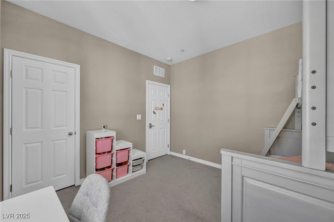 3195 Hazy Hills Avenue