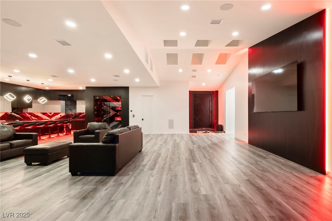 237 East Eldorado Lane