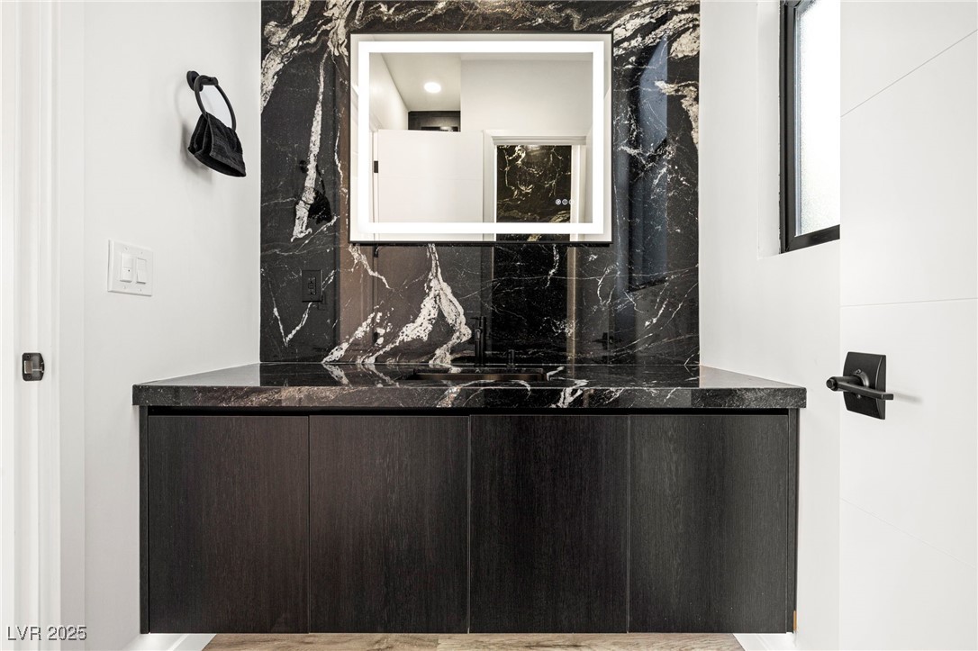 237 East Eldorado Lane