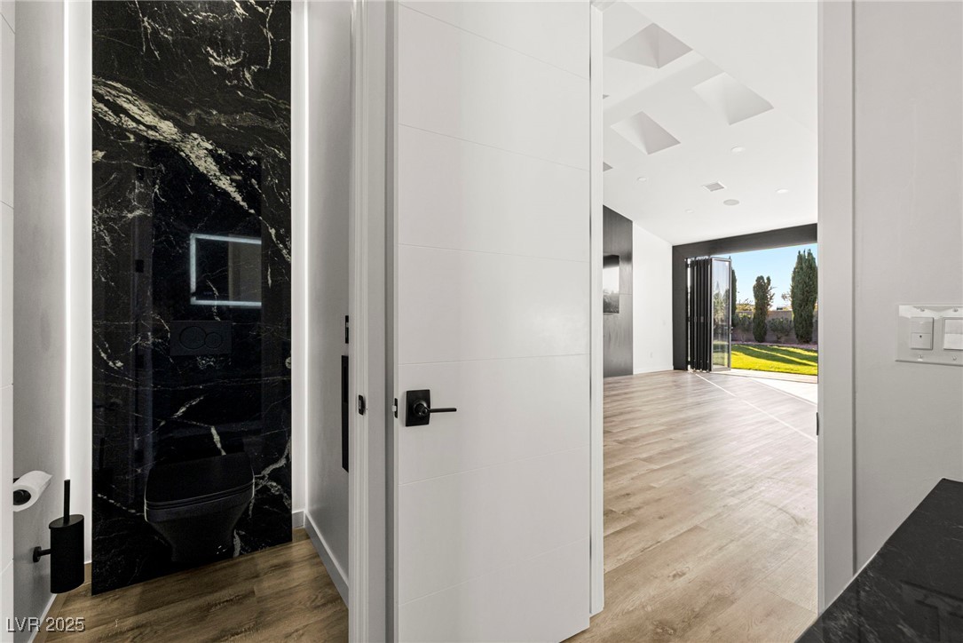 237 East Eldorado Lane