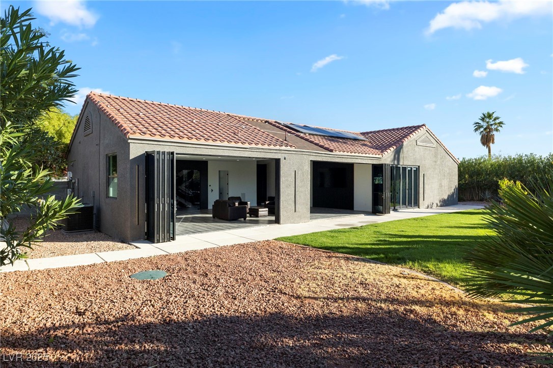 237 East Eldorado Lane