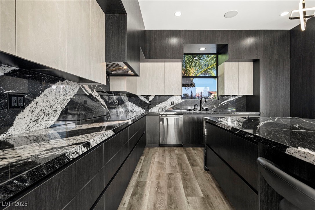 237 East Eldorado Lane