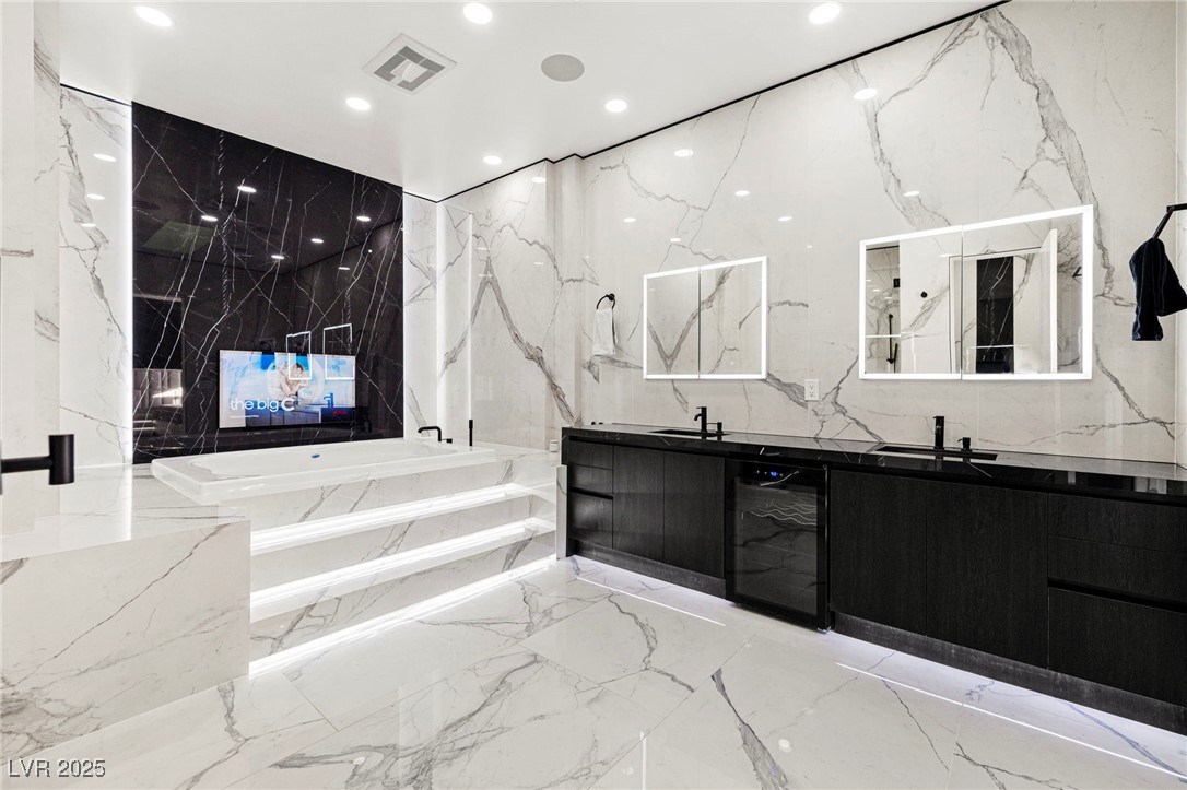 237 East Eldorado Lane