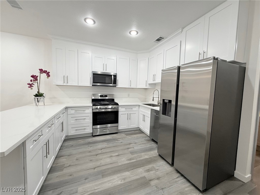 5415 West Harmon Avenue 1006