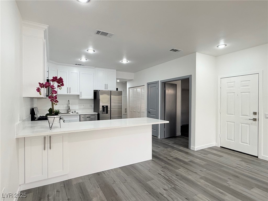 5415 West Harmon Avenue 1006