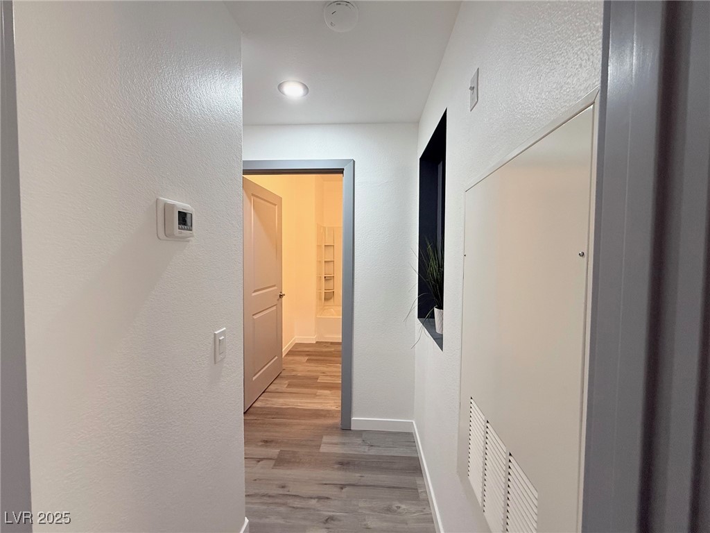 5415 West Harmon Avenue 1006