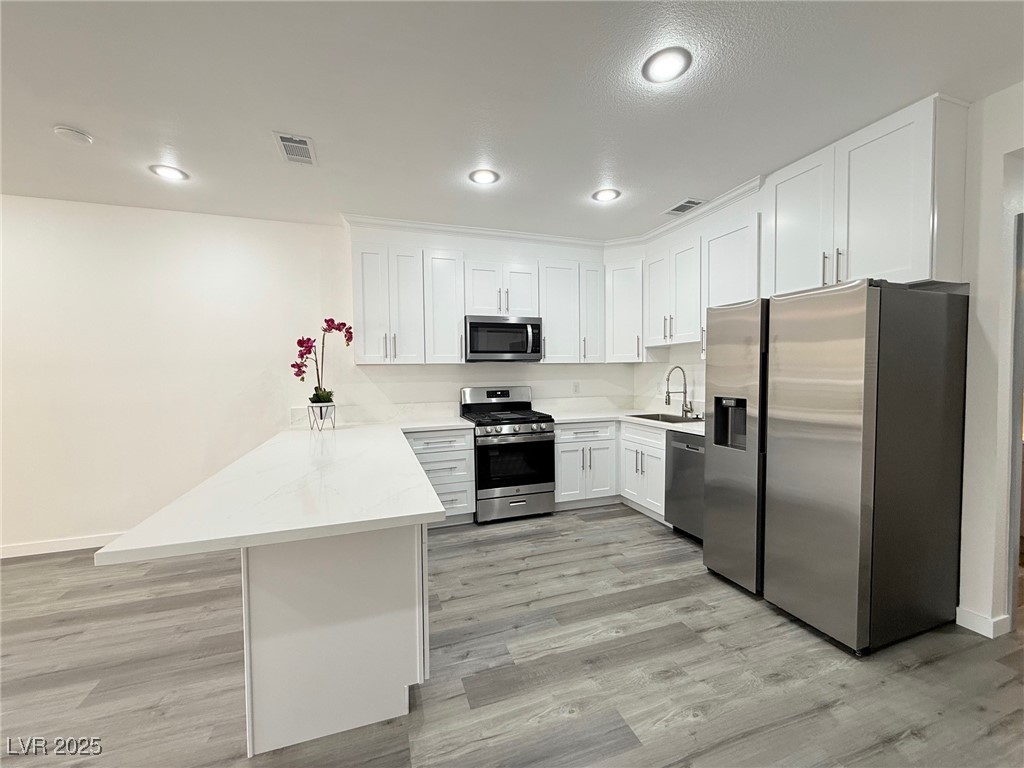 5415 West Harmon Avenue 1006