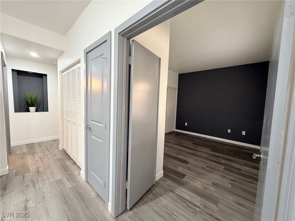 5415 West Harmon Avenue 1006