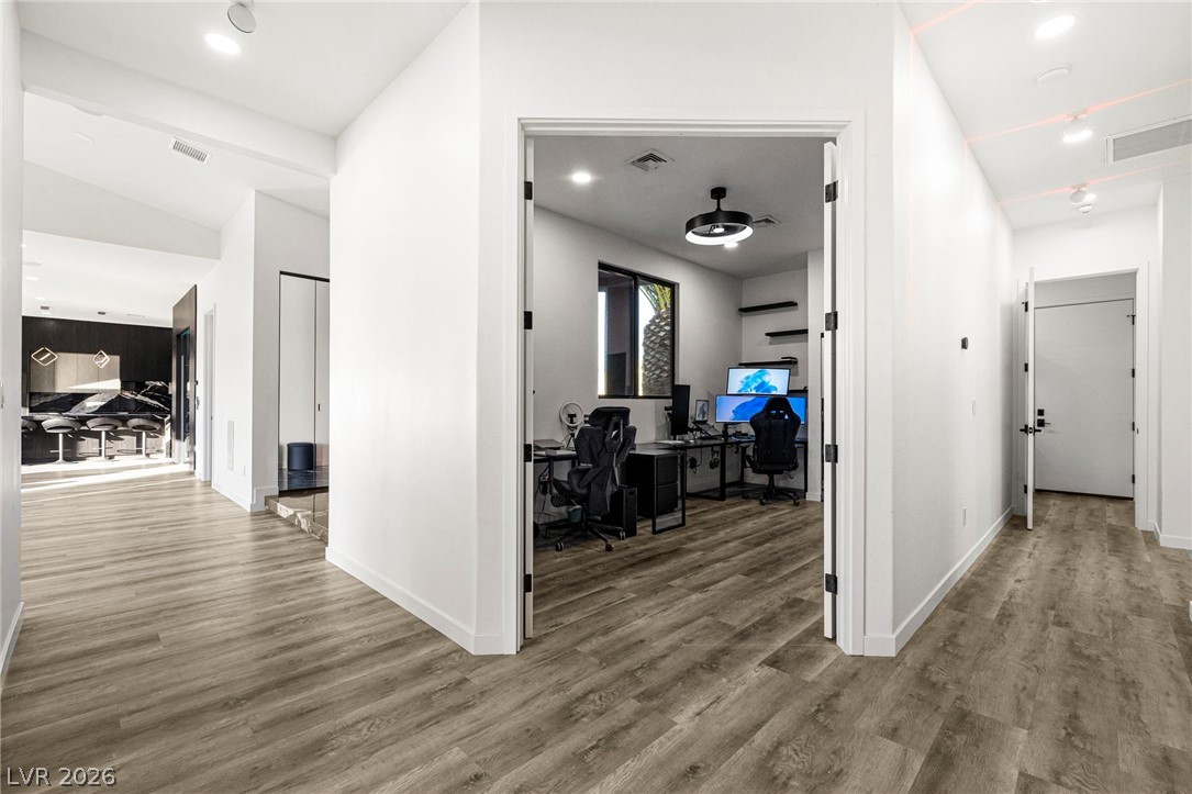 237 East Eldorado Lane