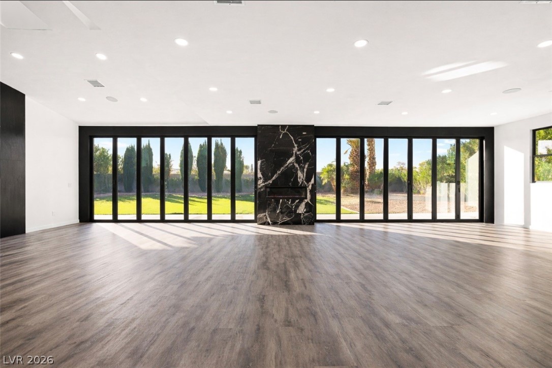 237 East Eldorado Lane