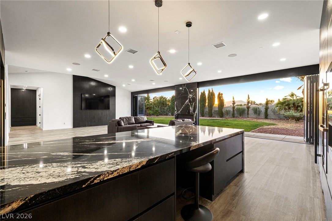 237 East Eldorado Lane