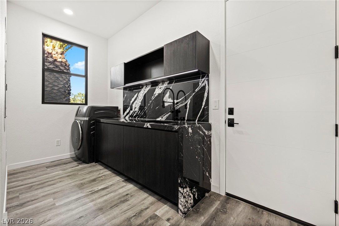 237 East Eldorado Lane